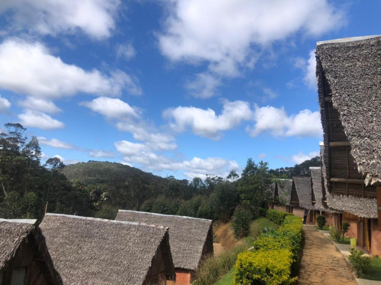 Soanala Hotel Moramanga Luaran gambar