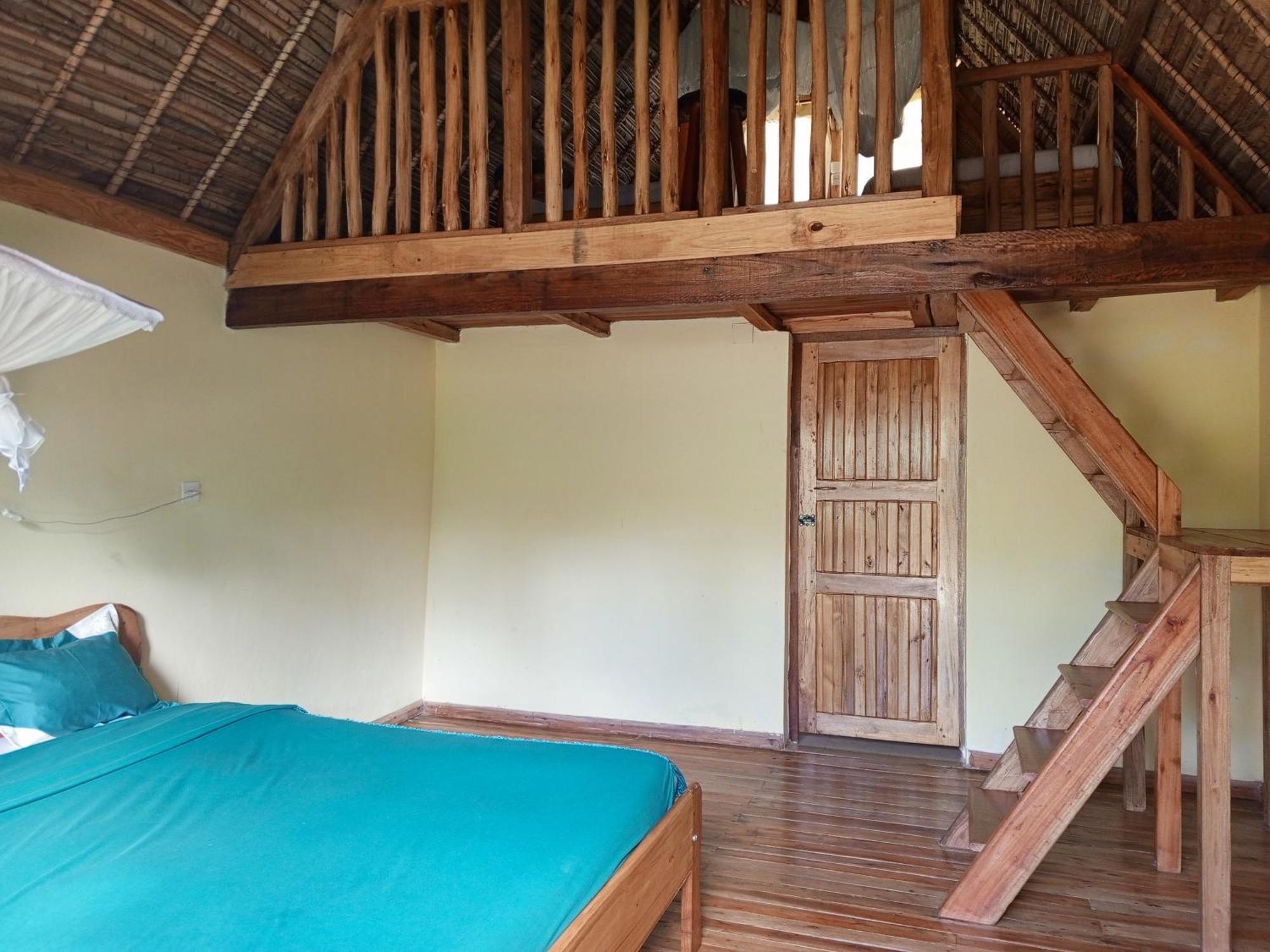 Soanala Hotel Moramanga Luaran gambar