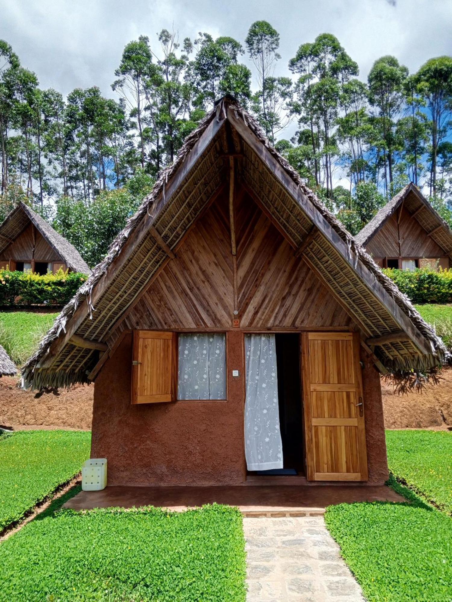 Soanala Hotel Moramanga Luaran gambar